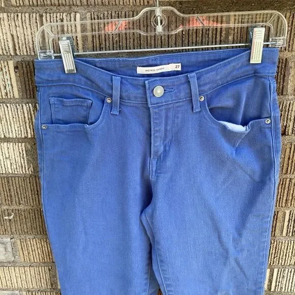 Women's Size 27 Levi's Stretch Dyed Blue Color Flooded Capri Ankle Jean Pants - Picture 3 of 8